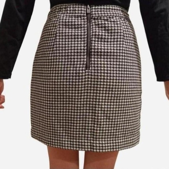 Hollister Houndstooth High Rise Mini Skirt With Slit Barbie Preppy Mod Alt - Picture 6 of 8
